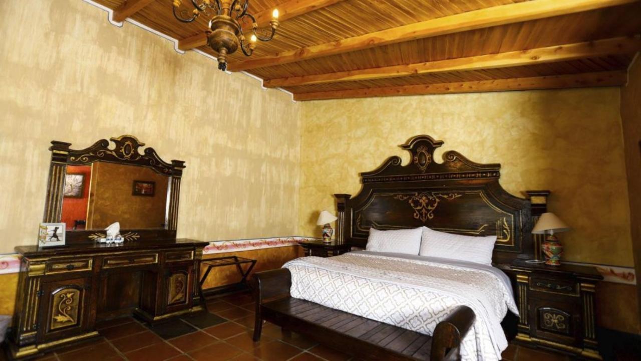 Villa Claus Inn Tlalpujahua de Rayón Zewnętrze zdjęcie